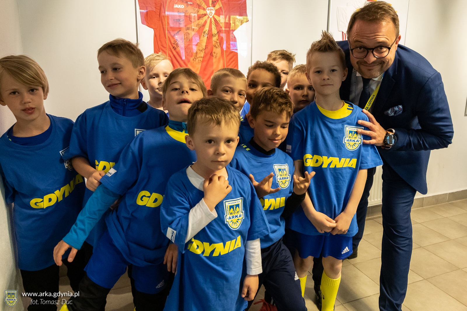 http://arka.gdynia.pl/images/galeria_zdjecie/big/03-190425-IM7_8890-a_706821ec816093ca920795c0a8b51dd5.jpg