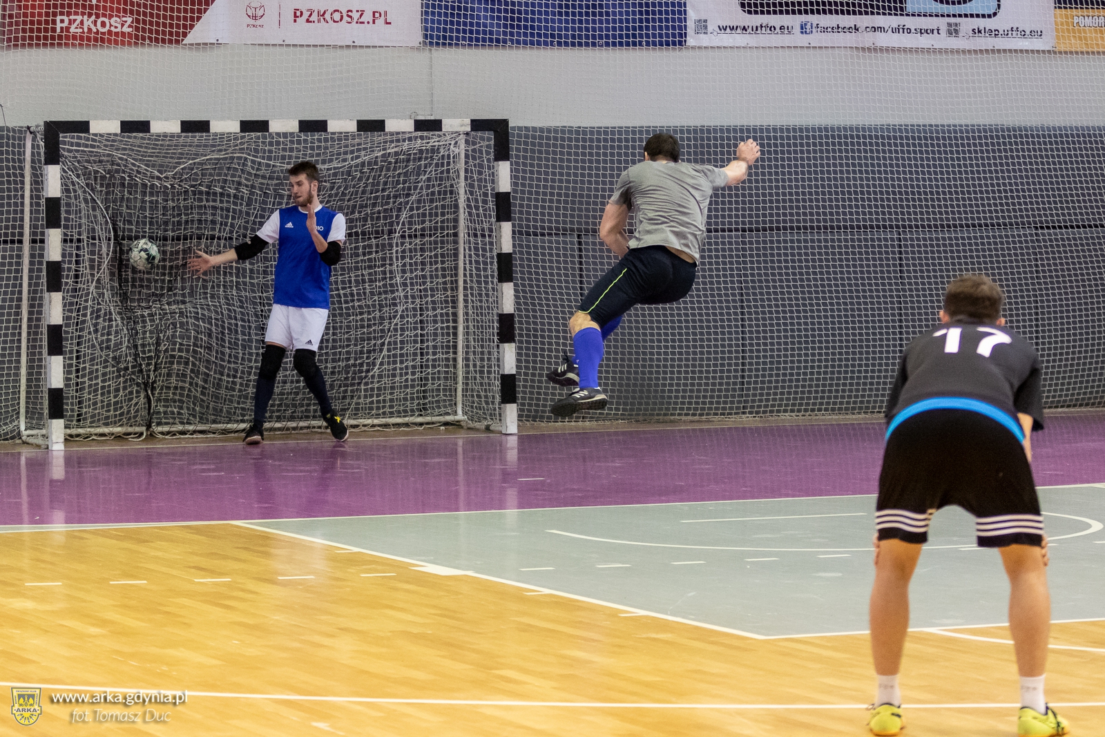 http://arka.gdynia.pl/images/galeria_zdjecie/big/118-190317-IM7_6116-a_b5d197abfd8acf30803b82091b199737.jpg