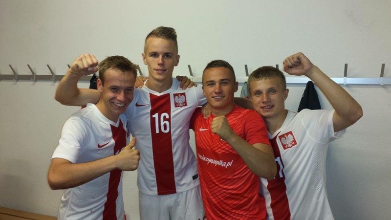 http://arka.gdynia.pl/images/galeria_zdjecie/big/11951197_888722577863782_6849220185718862363_n_0406479fa82535900e120ba516cf5276.jpg