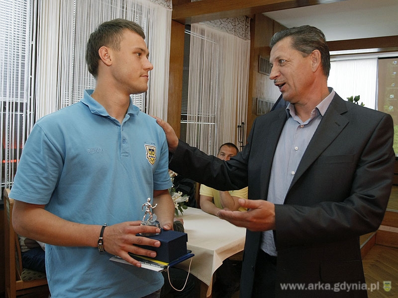 https://arka.gdynia.pl/images/galeria_zdjecie/big/1275420519_14_1152413990_e5e070edc74da38af9edf4635d662694.jpg