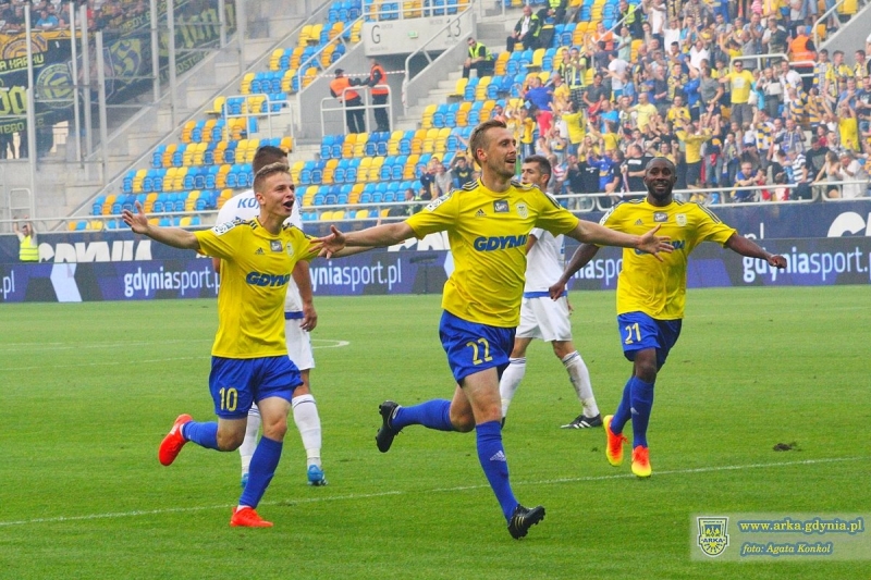 https://arka.gdynia.pl/images/galeria_zdjecie/big/13708181_1203055419745588_49690663769103753_o_f2819ecc4a218af6dc311c9218e4b69e.jpg