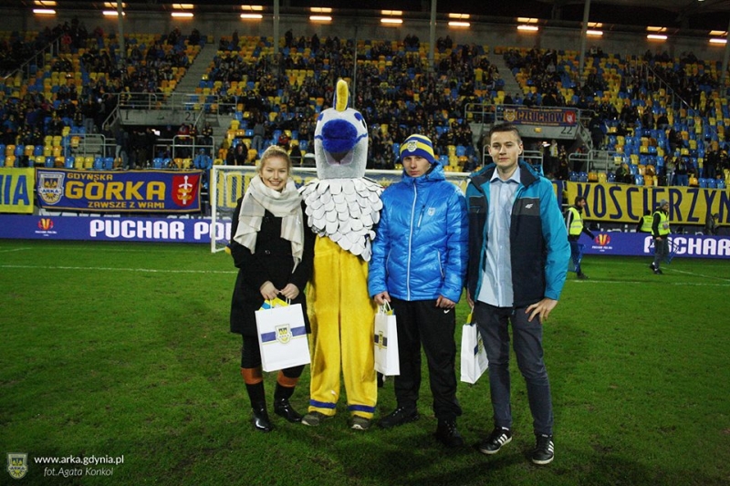 http://arka.gdynia.pl/images/galeria_zdjecie/big/15285094_1315569221827540_108989714019731483_n_14d645d4914541249e07adbe1d4c8fc1.jpg