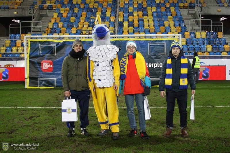 http://arka.gdynia.pl/images/galeria_zdjecie/big/15400386_1330793623638433_3751717774819507660_n_ca3085a4b2c5a9251fa1b33b54f74186.jpg