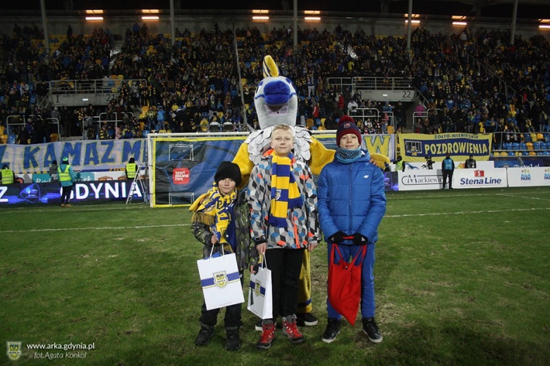 http://arka.gdynia.pl/images/galeria_zdjecie/big/16729302_1397751326942662_7520373955193048472_n_b553a3562ab865f29b36183715f890c3.jpg