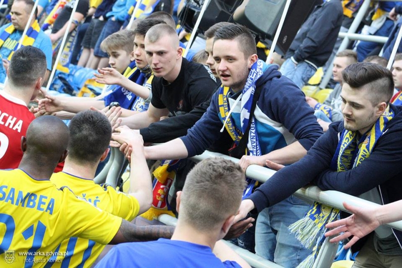 http://arka.gdynia.pl/images/galeria_zdjecie/big/17425981_1447909471926847_4870306418466874247_n_fddb54588043593e780cd9ff50c6fc21.jpg