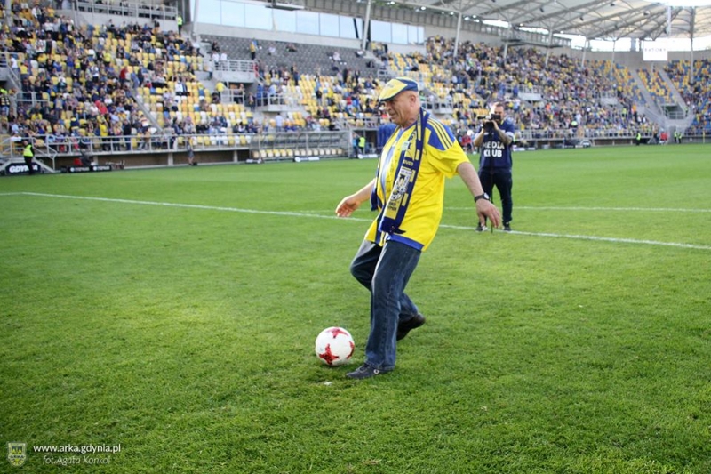 http://arka.gdynia.pl/images/galeria_zdjecie/big/18700230_1501177996599994_4749884686211829896_n_1ea1d091e037b1a8ce9e90a83e992cb1.jpg
