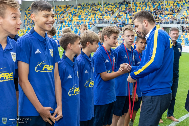 http://arka.gdynia.pl/images/galeria_zdjecie/big/1_a6d4d80ce31a649e0769615999bb73b0.jpg
