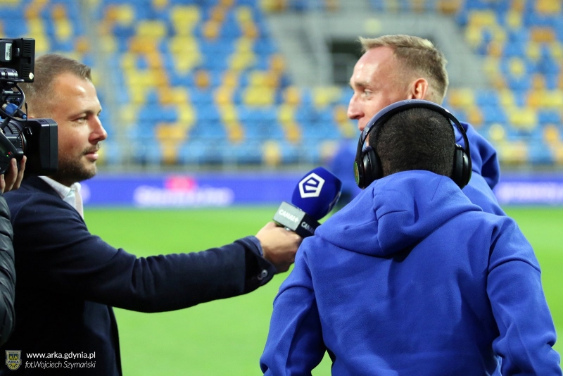 http://arka.gdynia.pl/images/galeria_zdjecie/big/21414643_1606470376070755_5661228574245437817_o_d180ccffa192f730f456fed4c19d84fa.jpg