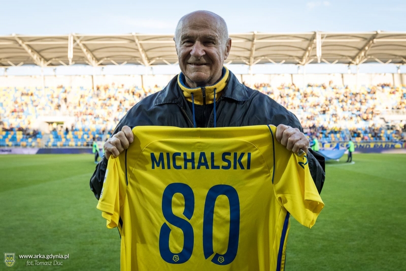 http://arka.gdynia.pl/images/galeria_zdjecie/big/21457883_1611638745553918_1809329462047830603_o_1fc2822ba8d79e5b2e9c9d0ad65e18bc.jpg