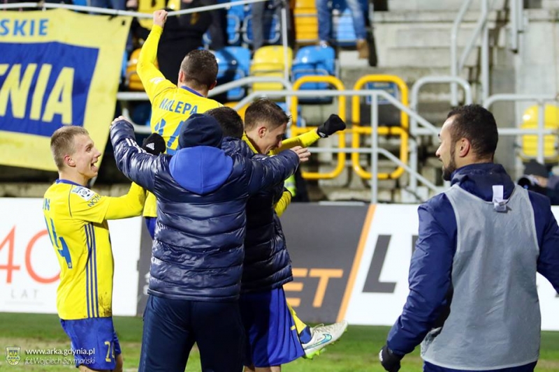 http://arka.gdynia.pl/images/galeria_zdjecie/big/24993565_1693861257331666_5983986608965780666_n_f121d32b9a7327cf5af7e5213fb3e13c.jpg