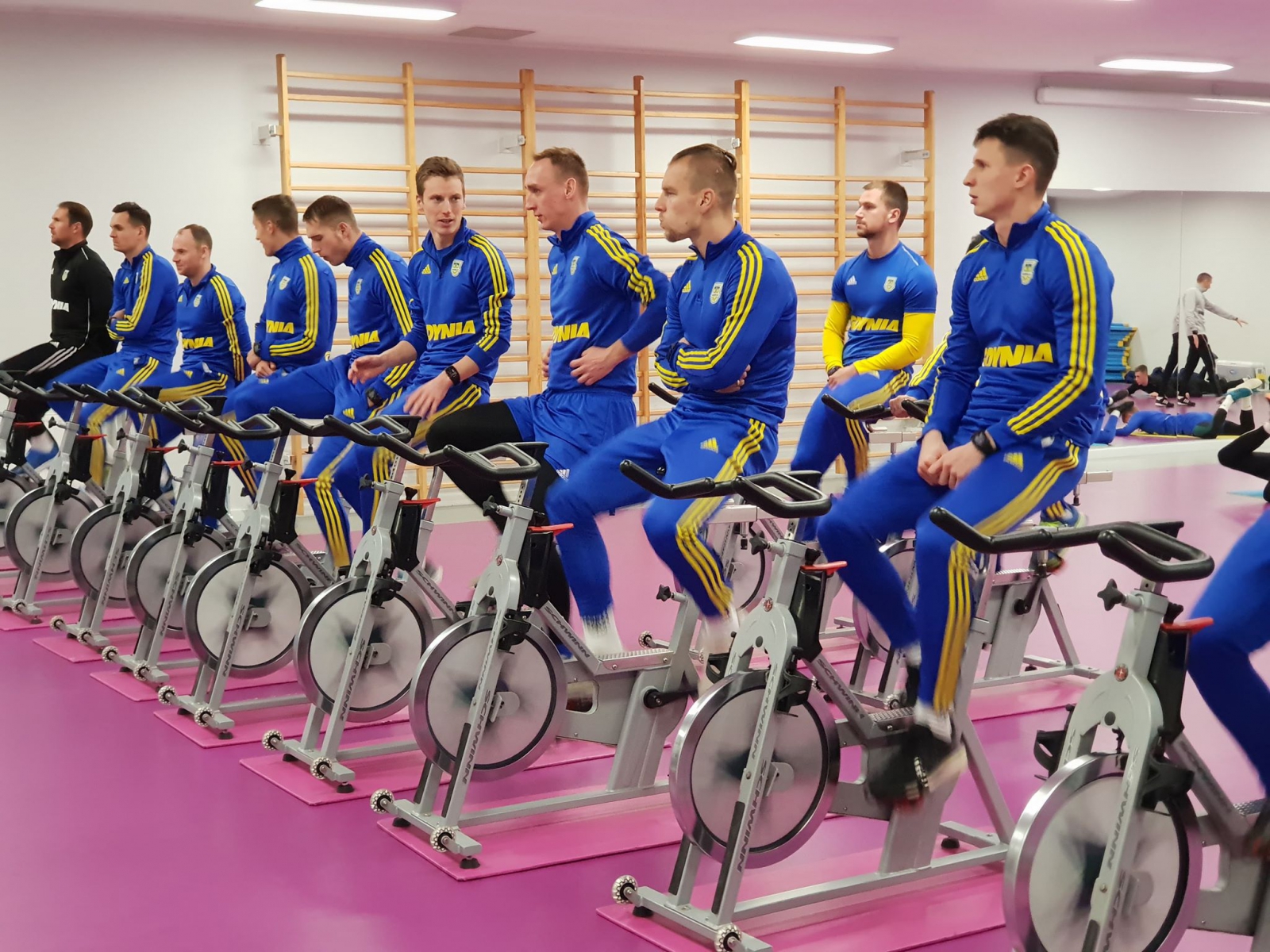 http://arka.gdynia.pl/images/galeria_zdjecie/big/49580997_542138579596167_265212486771277824_n_b05f9921bc4578192bb5630e5b1c92f1.jpg