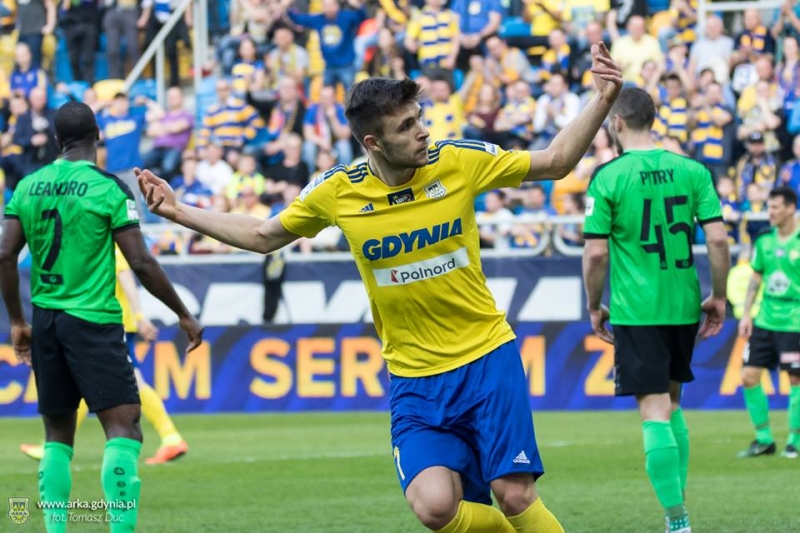http://arka.gdynia.pl/images/galeria_zdjecie/big/540246_1447030768681384_877498408589094287_n_327e09e683912275d97becbfb715141f.jpg