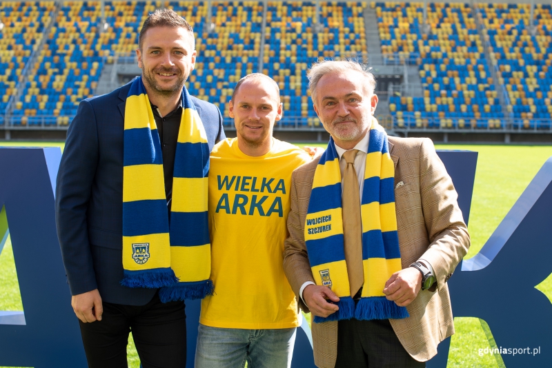 http://arka.gdynia.pl/images/galeria_zdjecie/big/A01_6224_b611feadb6bf8d24912d00b6cc9a7871.jpg
