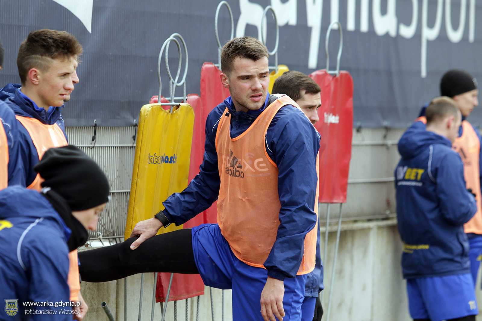 http://arka.gdynia.pl/images/galeria_zdjecie/big/EOS_0445_f4d582f75e5180c952a9f50c7cc01af1.jpg