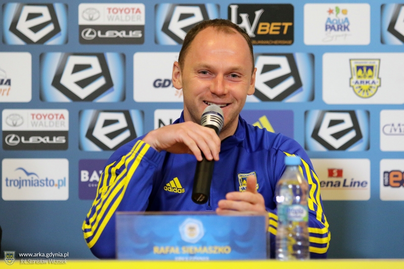 http://arka.gdynia.pl/images/galeria_zdjecie/big/EOS_9375_a62cddd215564d686f56c7248afbd121.jpg
