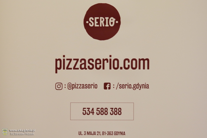 http://arka.gdynia.pl/images/galeria_zdjecie/big/EOS_9963_53e46ddb045865b135c2e373ee2db725.jpg