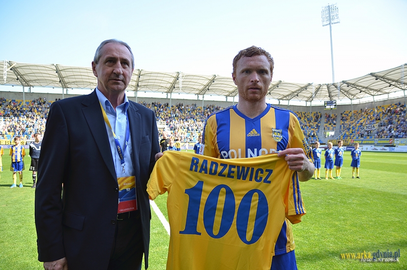 http://arka.gdynia.pl/images/galeria_zdjecie/big/IMG_4340_df95b085aff0ff88a3057febc4a2300e.jpg
