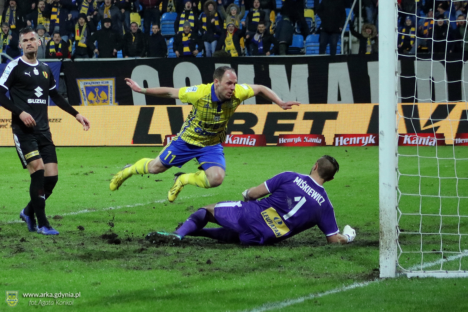 http://arka.gdynia.pl/images/galeria_zdjecie/big/IMG_6929_ba36e244fbe5dda3960abab93aa6d05f.jpg