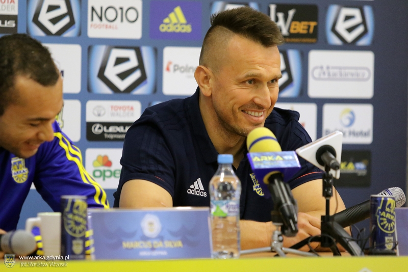 http://arka.gdynia.pl/images/galeria_zdjecie/big/SSPL0092_7259aef00e06891a1cc59adbd459ad25.jpg