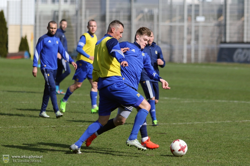 http://arka.gdynia.pl/images/galeria_zdjecie/big/SSPL2027_1fb2056f11e1c95d31f3c5569a024f33.jpg