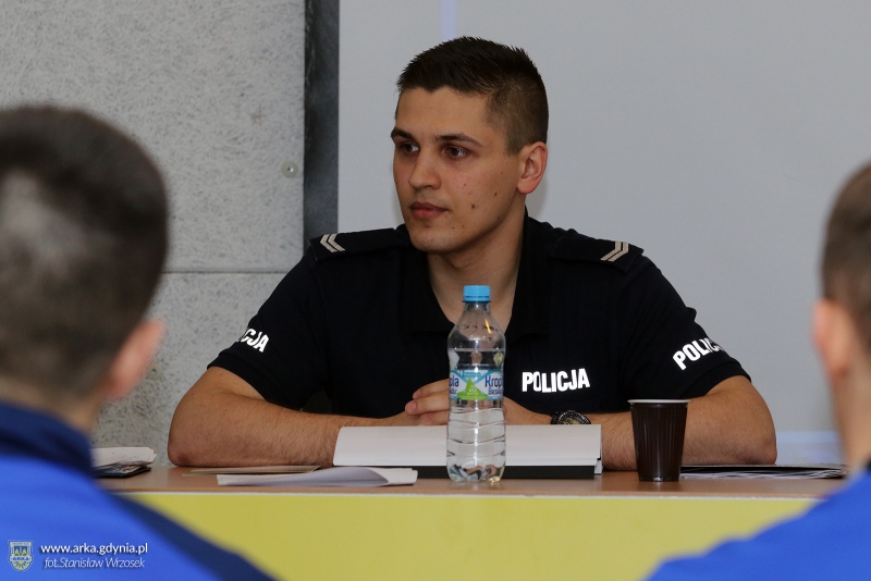 http://arka.gdynia.pl/images/galeria_zdjecie/big/SSPL2196_06941c8b92b61bf78eeabfc60ca1fd61.jpg