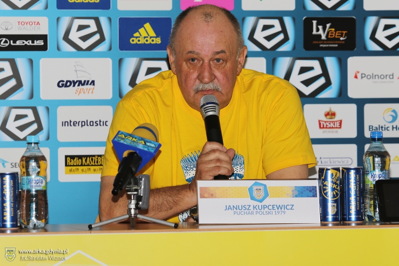 http://arka.gdynia.pl/images/galeria_zdjecie/big/SSPL7359_ef9ebe632762e12099639bd13c9907d0.jpg