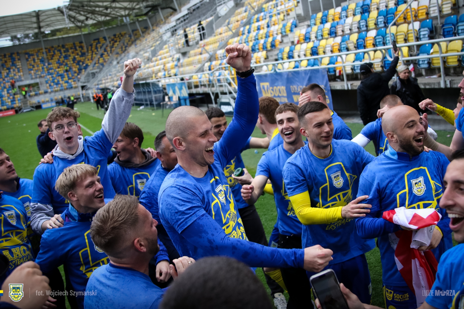 https://arka.gdynia.pl/images/galeria_zdjecie/big/W_SZ3262_874bd0b63909b455d7625dbb30f296c0.jpg