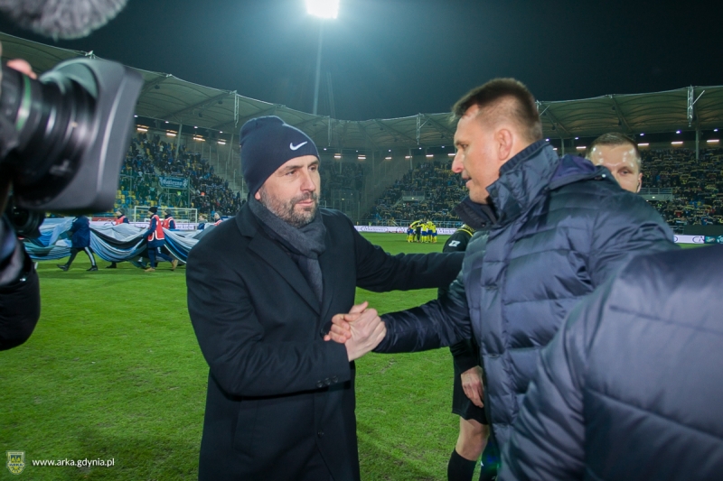 http://arka.gdynia.pl/images/galeria_zdjecie/big/arka-lech_05_0330993c824311189275479042da1608.jpg
