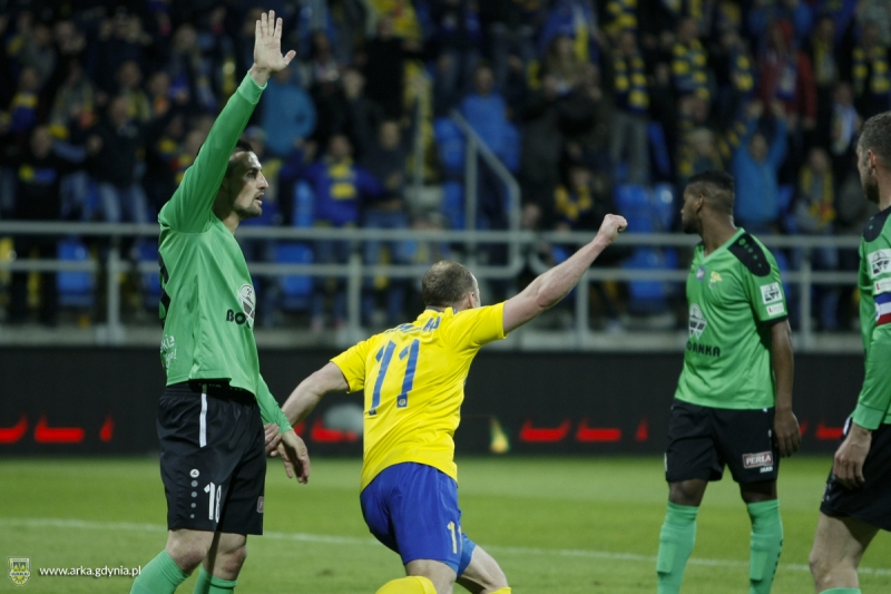 https://arka.gdynia.pl/images/galeria_zdjecie/big/arka-leczna_08_2bc7e15ef4fe2dc6734e09d25c553265.jpg