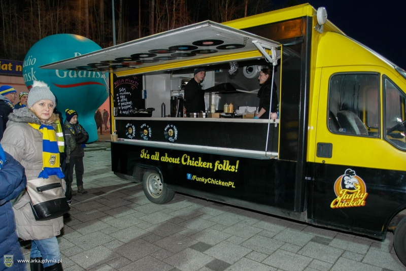 http://arka.gdynia.pl/images/galeria_zdjecie/big/arka-legia_05_03422730f17e0d6c9554c9d7c49927bc.jpg