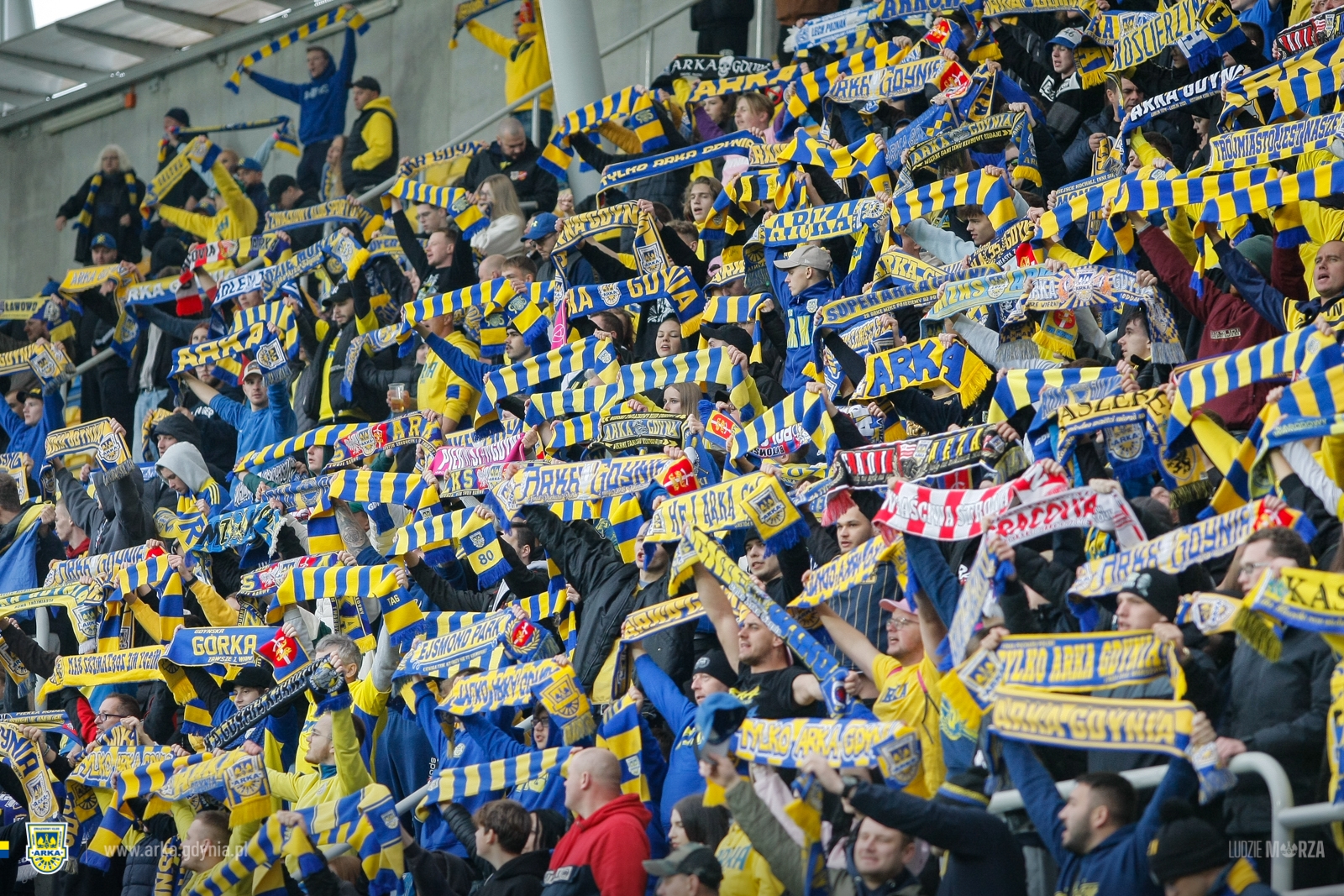 https://arka.gdynia.pl/images/galeria_zdjecie/big/arka-pogon_59_d069c8f98bbf5dba4d0919edb8acc2ff.jpg