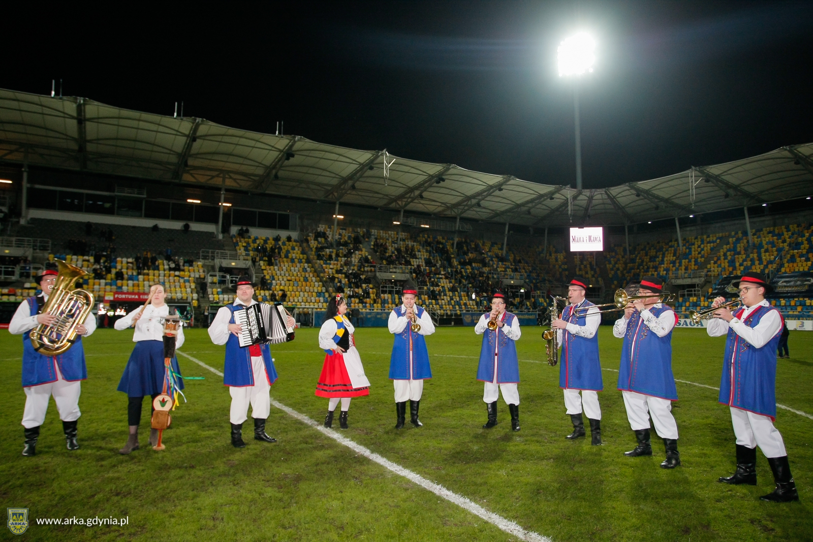 https://arka.gdynia.pl/images/galeria_zdjecie/big/arka_leczna_25_060a0a7fcf3012b65fc096c9b2346cd9.jpg