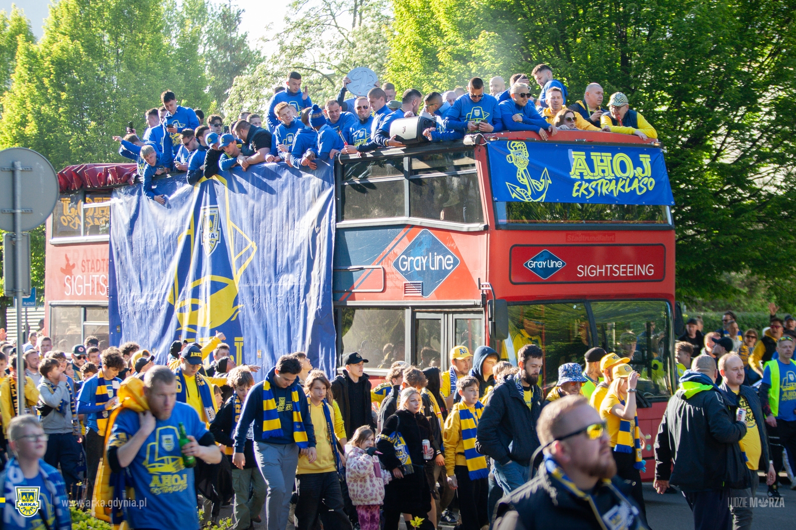 https://arka.gdynia.pl/images/galeria_zdjecie/big/feta_11_ca34956123d609cdc04b9ef02e11f450.jpg