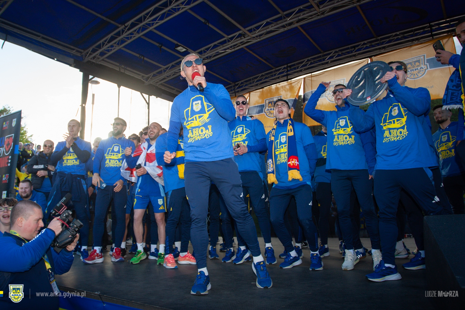 https://arka.gdynia.pl/images/galeria_zdjecie/big/feta_27_715303a3c2c50ace14b08f0b37af55a5.jpg