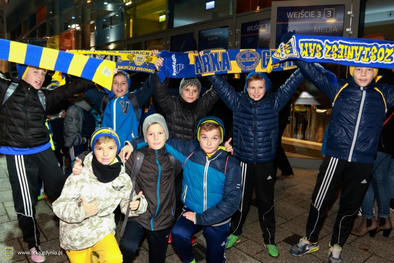 http://arka.gdynia.pl/images/galeria_zdjecie/big/gal_derby_004_eea0e3dc4983aa78c64c760425fcd8bb.jpg