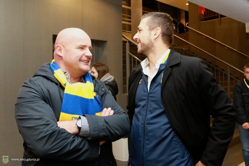 http://arka.gdynia.pl/images/galeria_zdjecie/big/gal_derby_008_3a6c3c6515c718f7a11ef293288b355a.jpg