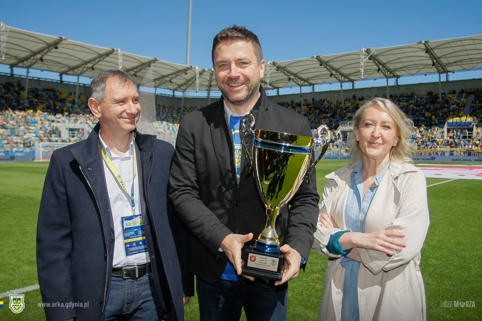 https://arka.gdynia.pl/images/galeria_zdjecie/big/gks_tychy_15_b8889ef35143caf721982ad6c11853ad.jpg