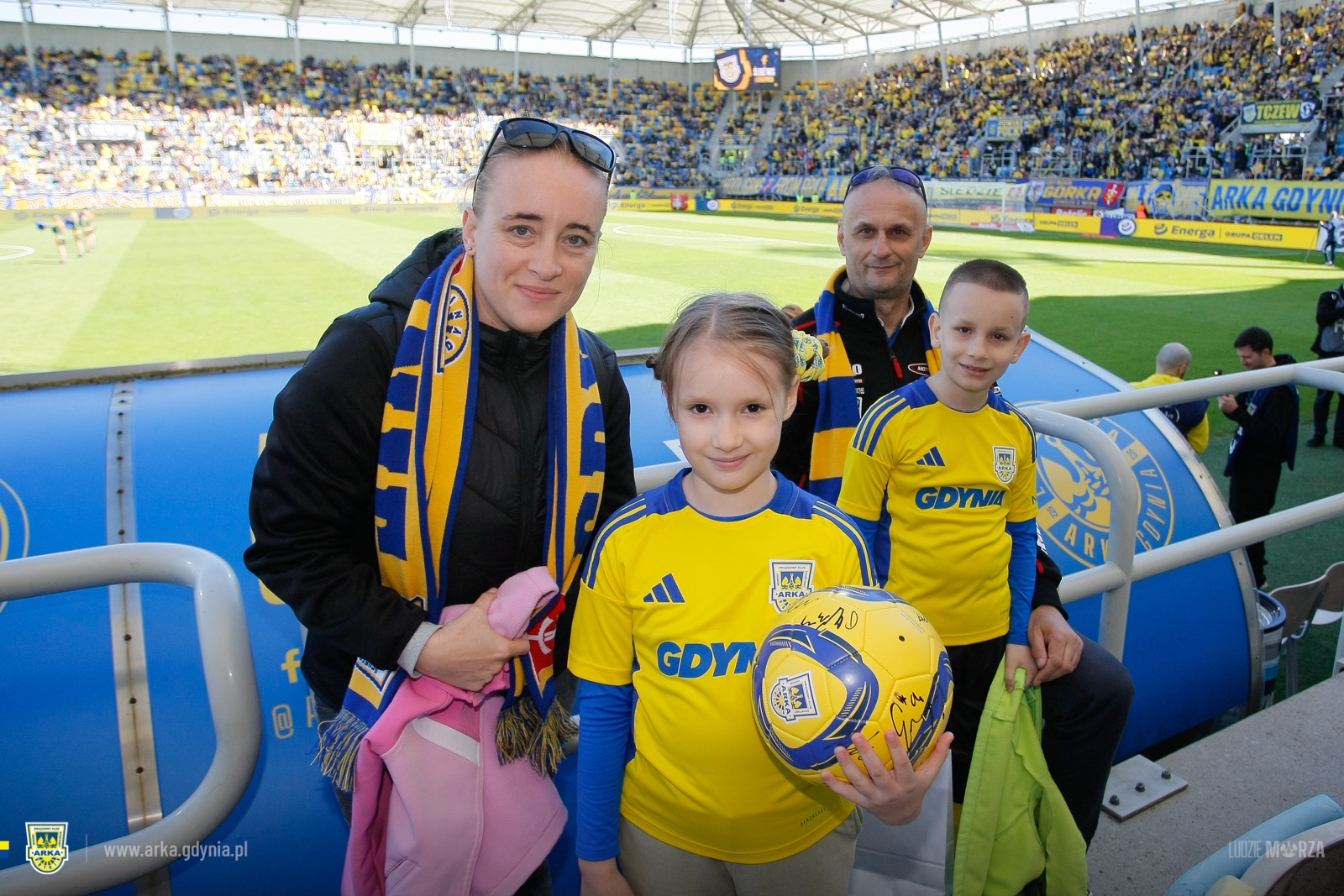 https://arka.gdynia.pl/images/galeria_zdjecie/big/gks_tychy_33_8186f0e8d40fdf5b75ca52f6030c38e1.jpg