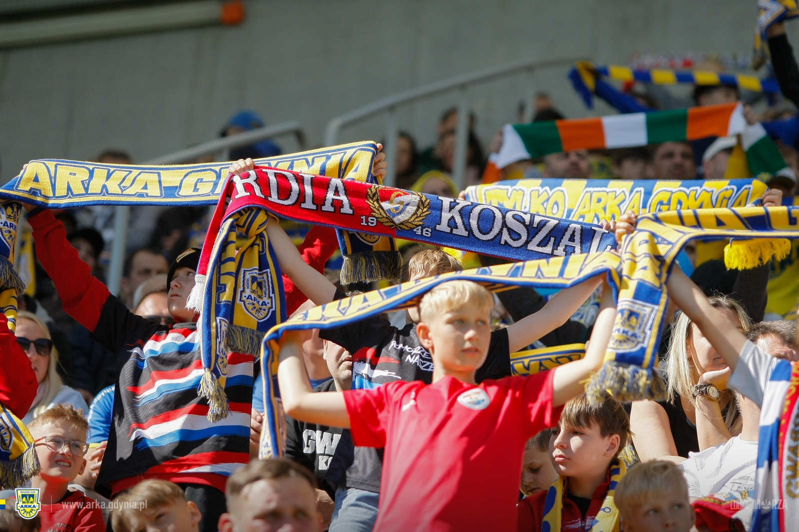 https://arka.gdynia.pl/images/galeria_zdjecie/big/gks_tychy_40_b3220a99e0ade8b3b9aa40c943c7a9c3.jpg
