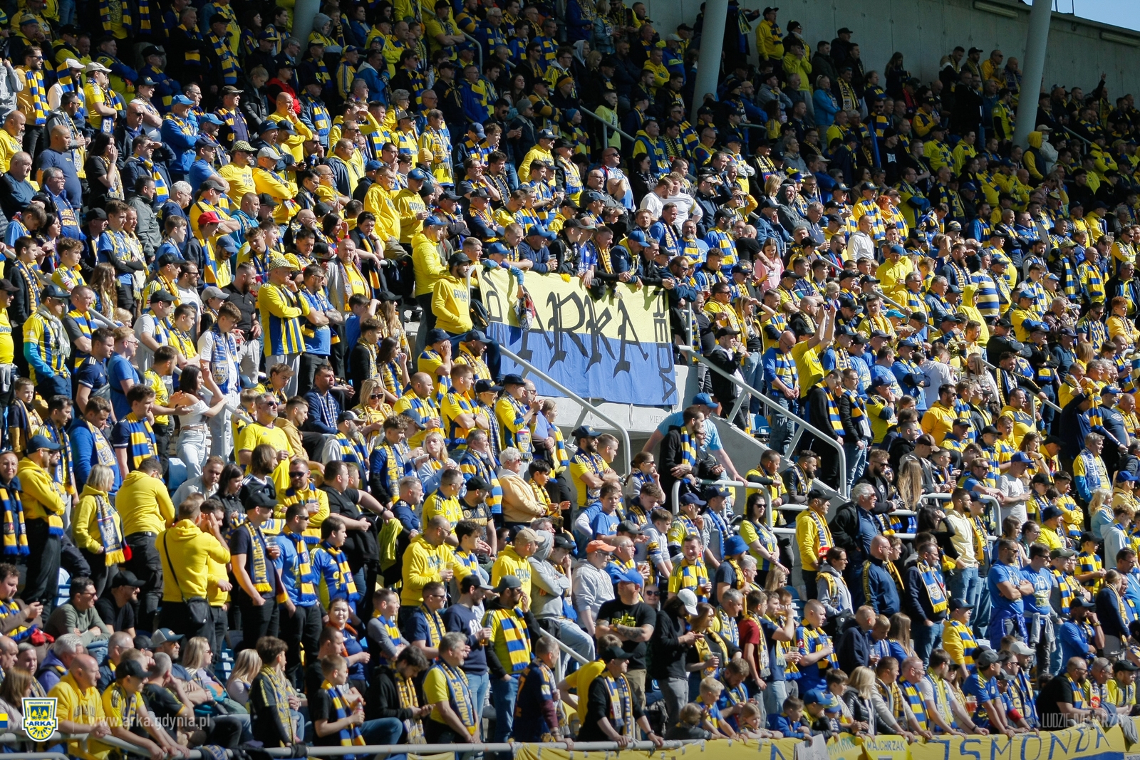 https://arka.gdynia.pl/images/galeria_zdjecie/big/gks_tychy_41_feb0bb17eebbe189746ac4c4e709b719.jpg
