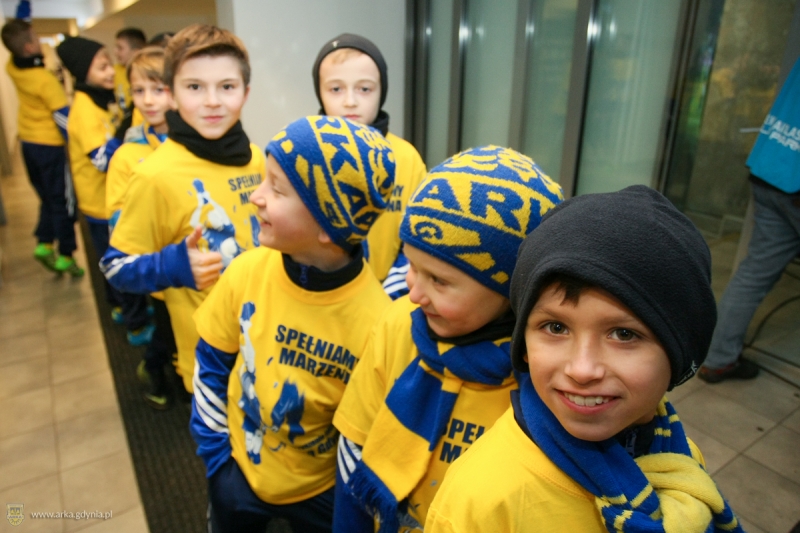 http://arka.gdynia.pl/images/galeria_zdjecie/big/jagiellonia_104_171c3f38bcd63317621c6e8690ba35f4.jpg