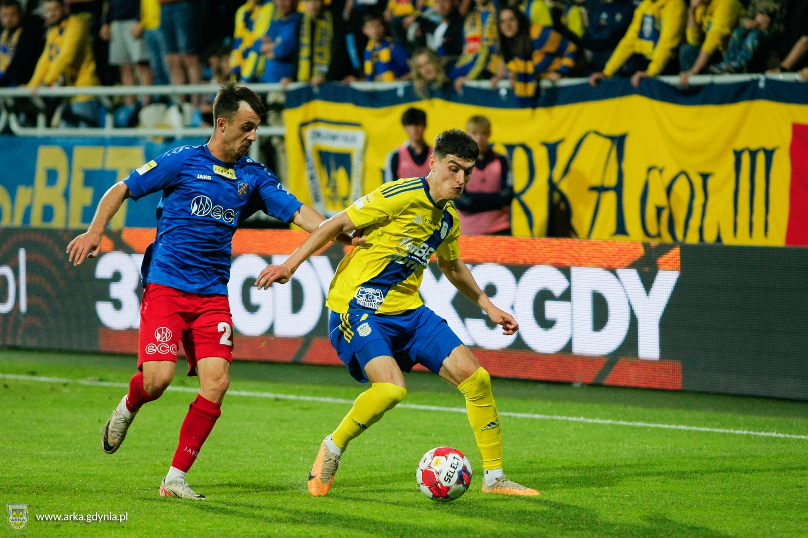 https://arka.gdynia.pl/images/galeria_zdjecie/big/odra_opole_34_db96fc28c71090cf83e621ac252edebf.jpg