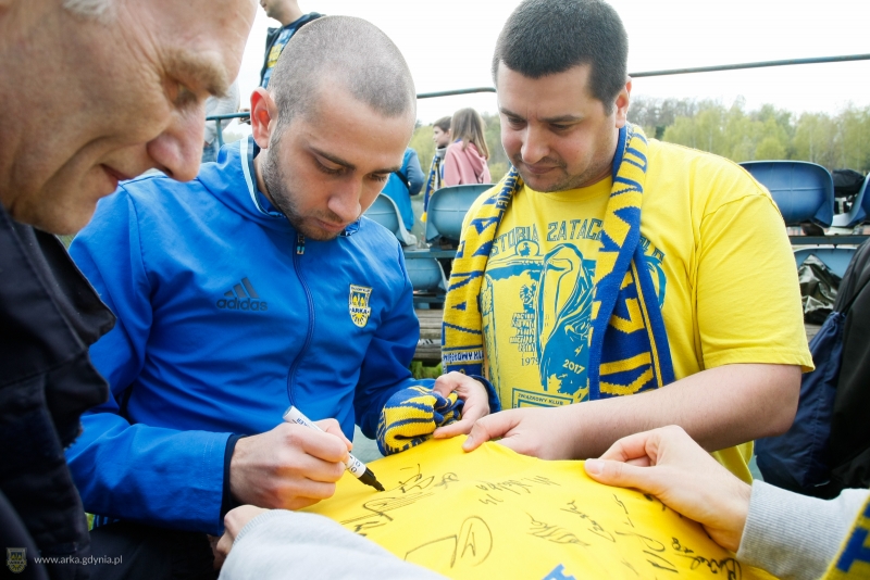 http://arka.gdynia.pl/images/galeria_zdjecie/big/pp_feta_gorka_54_e48600ac6ba18f3630b591ca058349c2.jpg