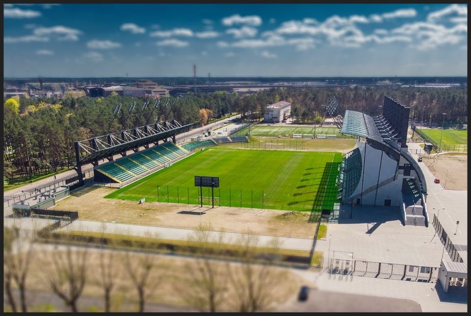 https://arka.gdynia.pl/images/galeria_zdjecie/big/stadion_8919a1fb1995d3c74d75e0b85c07f0ae.jpg
